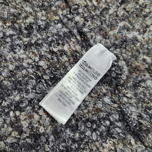 Tahari vest with hood, 33 inches long - Picture 8 of 9